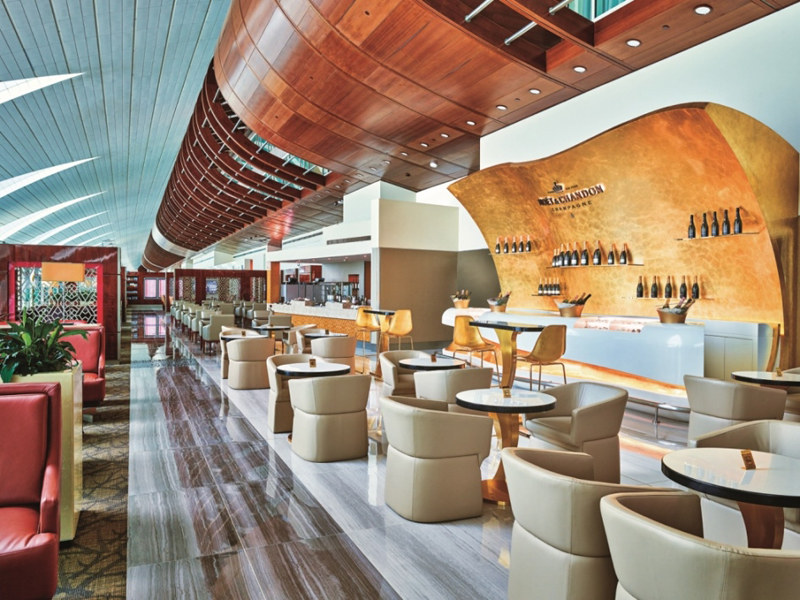 Emirates Business Class Lounge Dubai