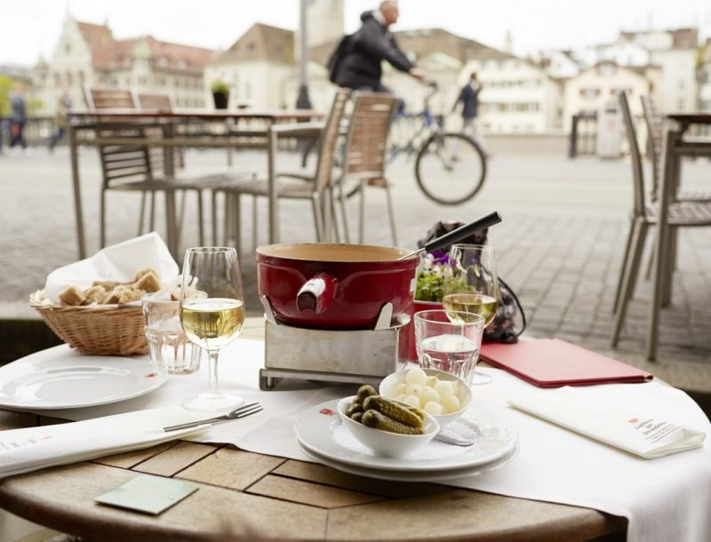 Zunfthaus zur Zimmerleuten, Fondue
