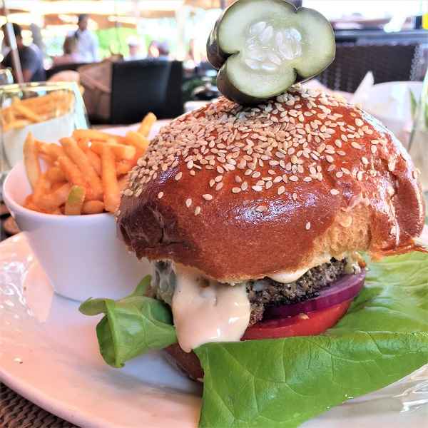 Angus Beef Burger im Ocean Grill