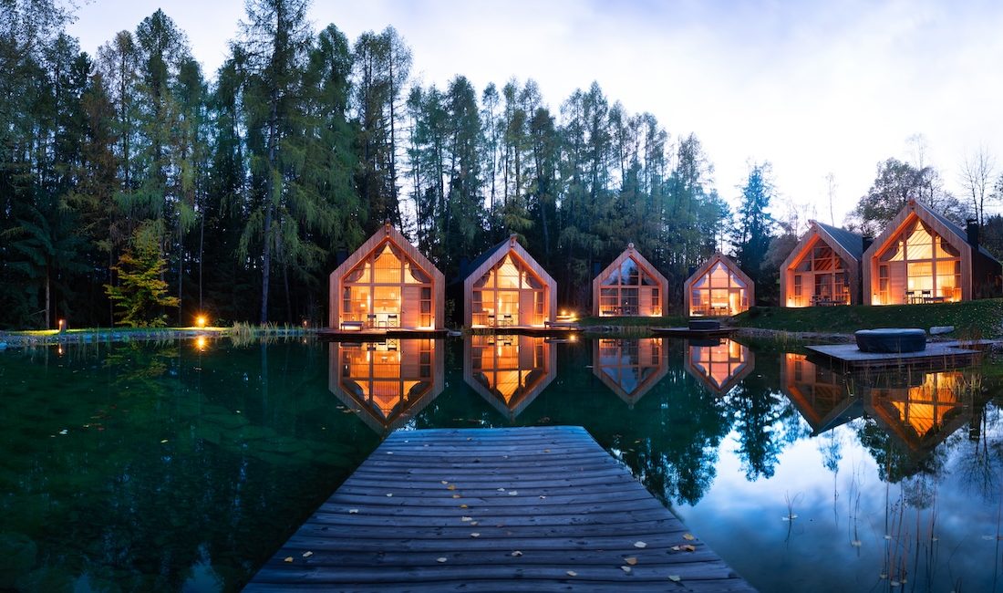 ADLER Lodge RITTEN_ Chalets am See © Thaddäus Salcher